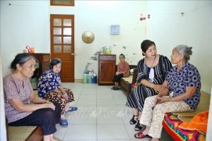 Việt Nam đối mặt với thách thức già hóa dân số