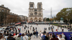 Giáo hội Công giáo từ chối việc bán vé vào Nhà thờ Đức Bà Paris
