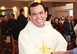 Thầy Peter Phan Trợ.