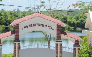 Những ngày đầu tiên đi xa sau mùa dịch Covid-19. Phần 1: “Ego sum via, veritas et vita”