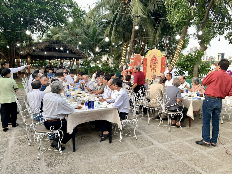 tan nien binh ngo phia nam 16